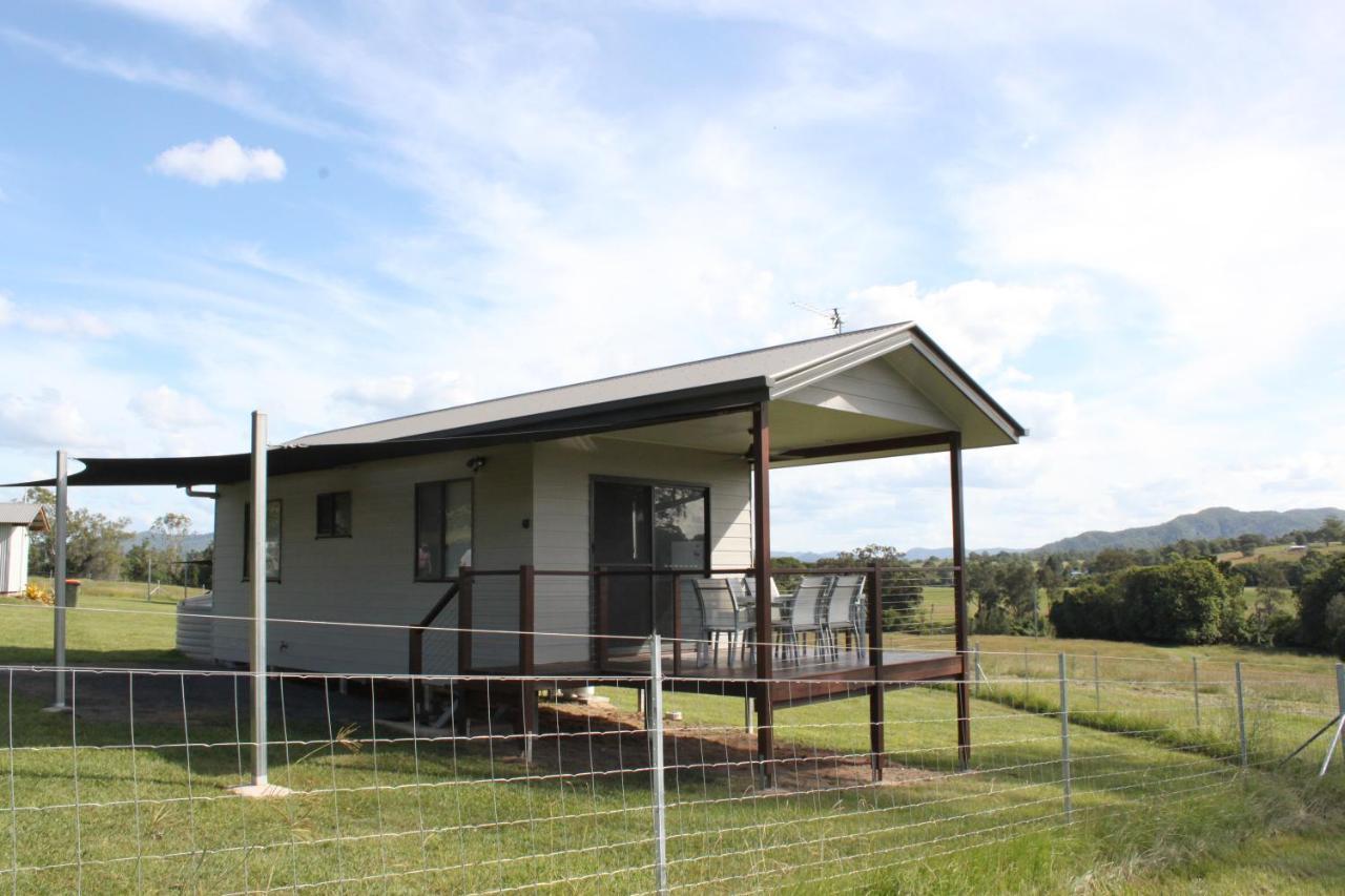 Valley Cabins By The Creek Imbil Esterno foto